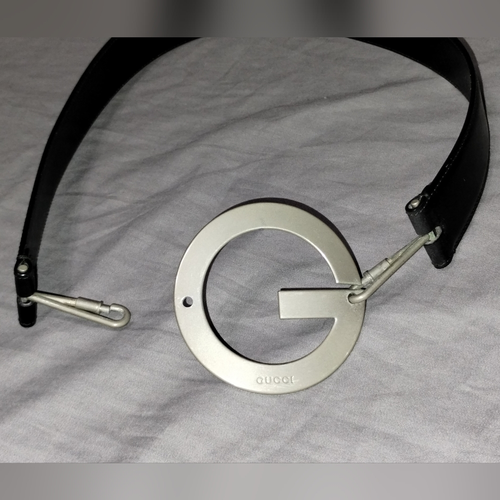 GUCCI BELT ~ BLACK LEATHER WITH SILVER "G" BUCKLE - Picture 6 of 16